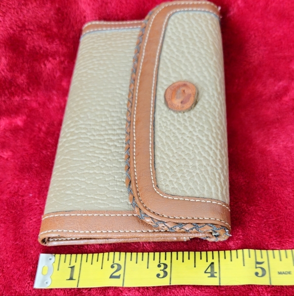 Dooney & Bourke Vintage Tan and Taupe Pebble Leather Wallet - Picture 6 of 7